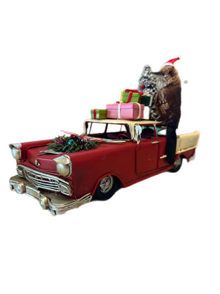 AUSSIE CHRISTMAS RED SEDAN - KOOKABURRA