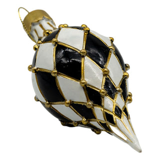 BLACK WHITE LONG DROP - 17CM