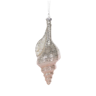 METALLIC CONCH WITH PEARLS HANGING