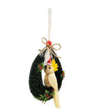 AUSSIE CHRISTMAS DOOR HANGER WREATH - COCKATOO 15CM