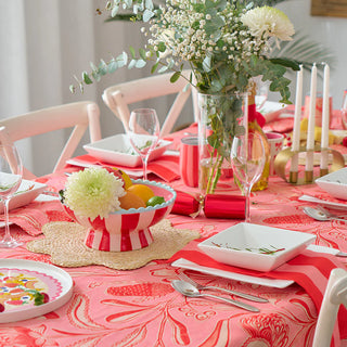 TABLECLOTH - LINEN - TRAILING NATIVES - MEDIUM 138CM X 240CM